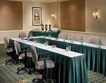 Doubletree Suites By Hilton Boston - Cambridge 외부 사진